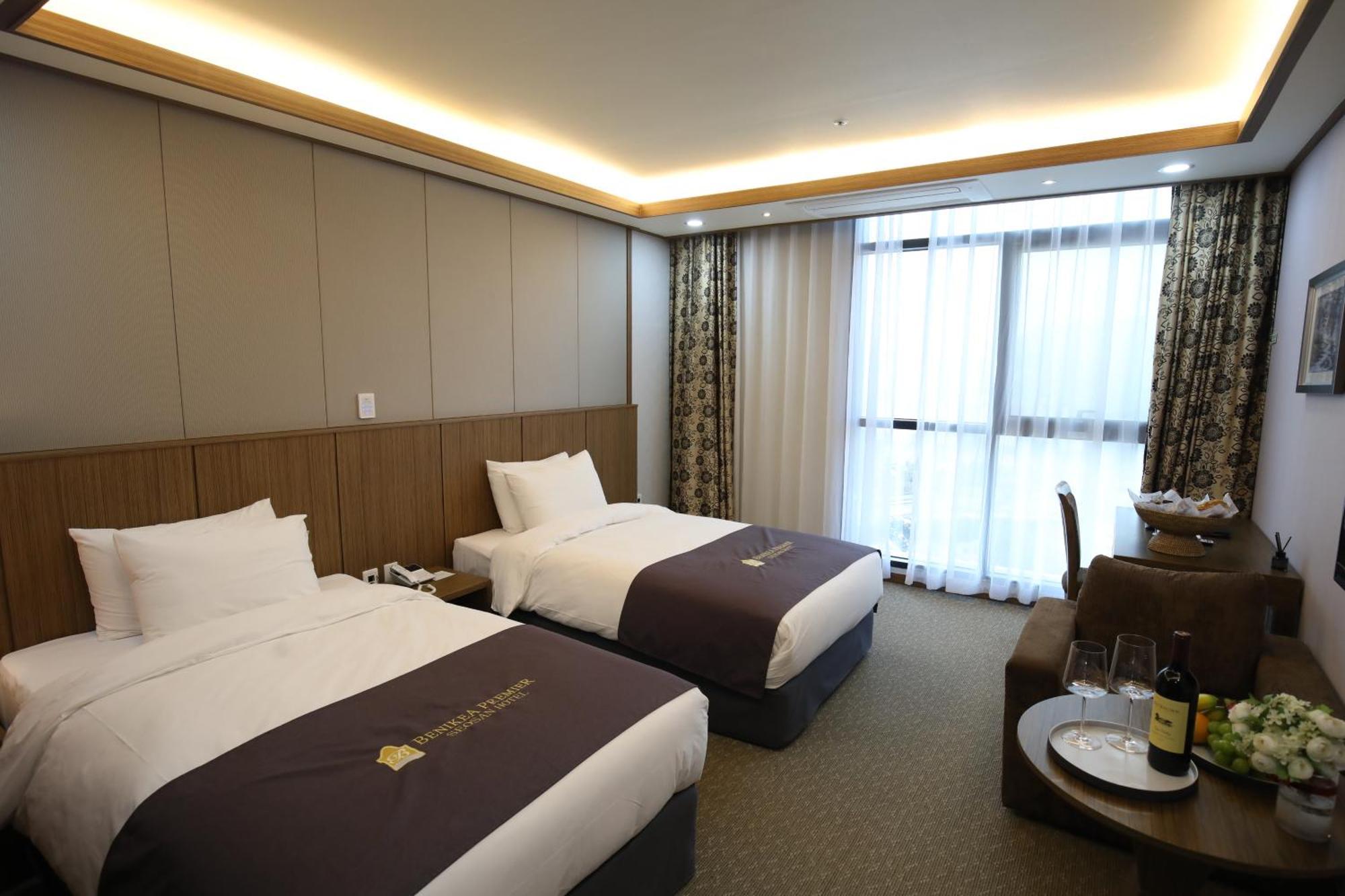Benikea Hotel Seosan ภายนอก รูปภาพ
